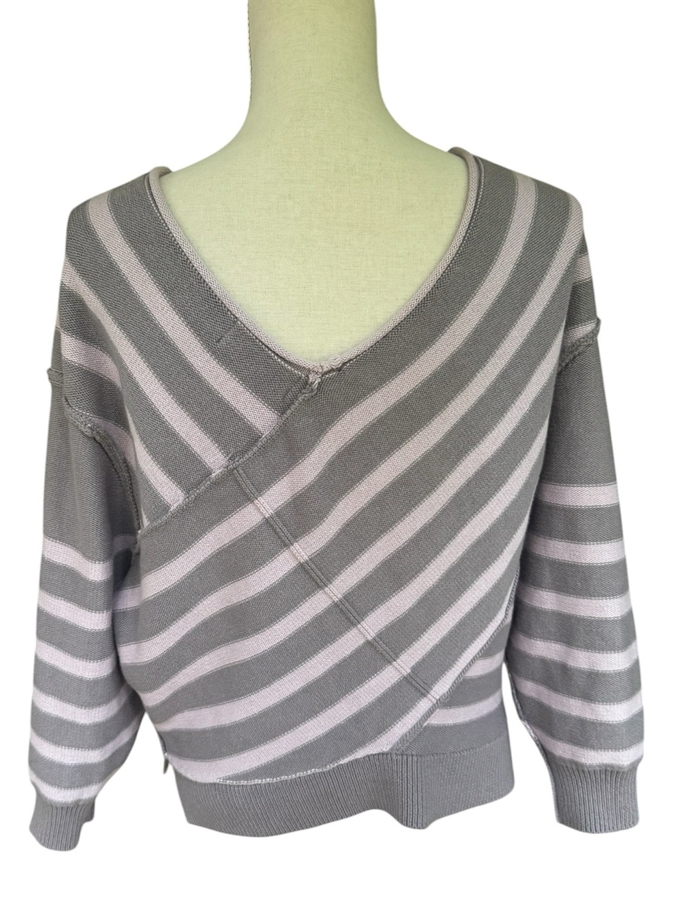 Free People We the Free Crossroads Striped Pullover Sweater M - Picture 3 of 6
